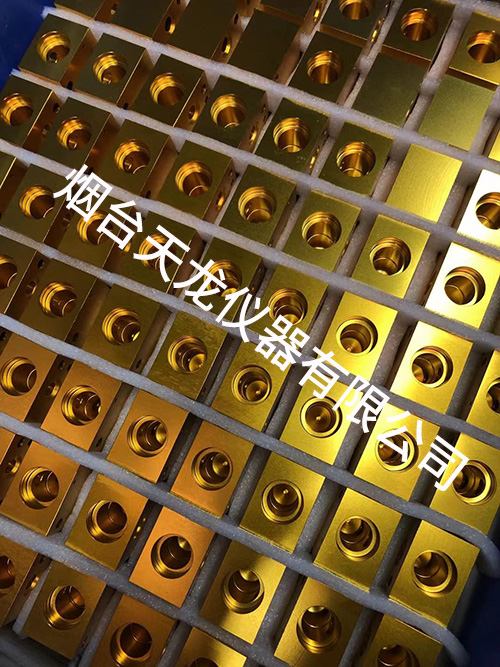 金黄彩色成人茄子视频APP